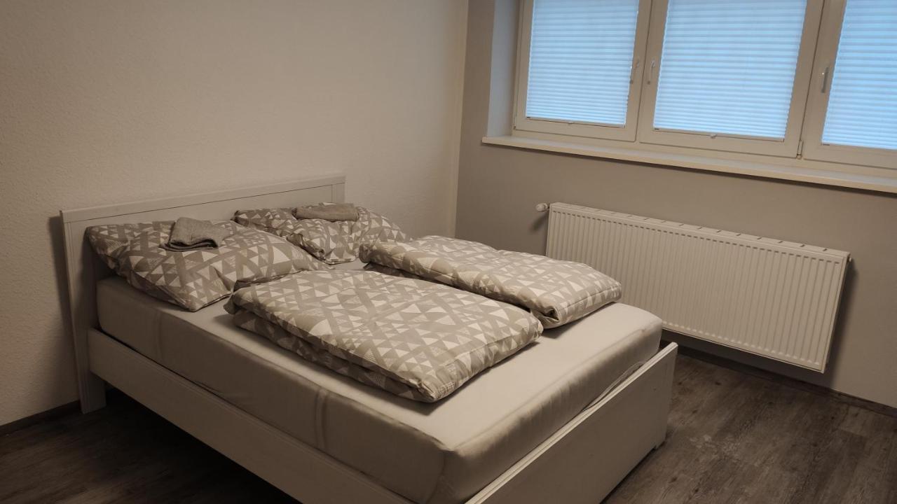 Апартаменты Schoene Zentrale Zimmer In Вильгельмсхафен Экстерьер фото