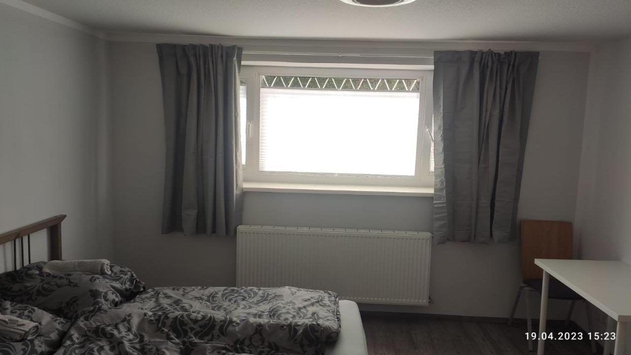 Апартаменты Schoene Zentrale Zimmer In Вильгельмсхафен Экстерьер фото