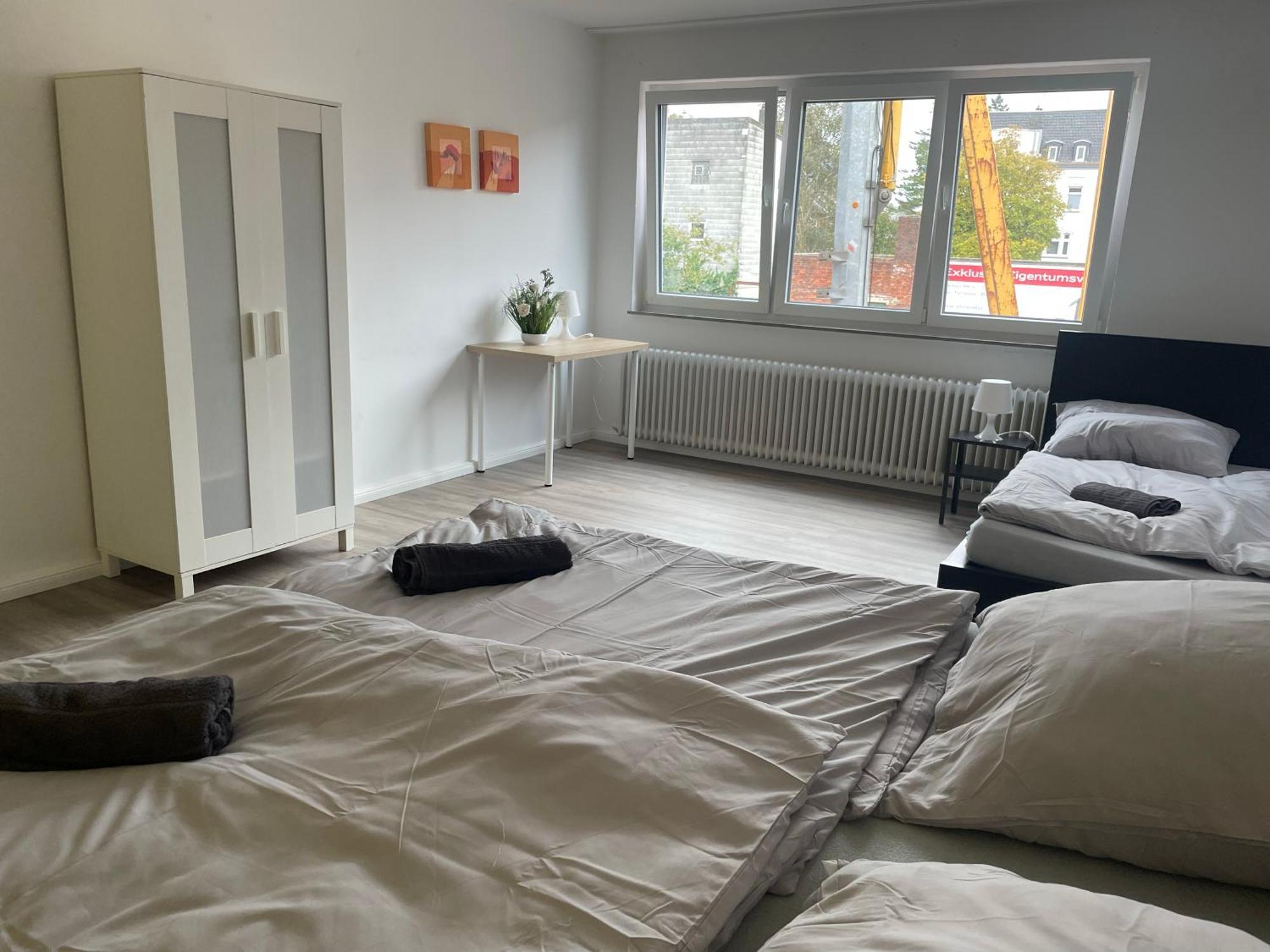 Апартаменты Schoene Zentrale Zimmer In Вильгельмсхафен Экстерьер фото